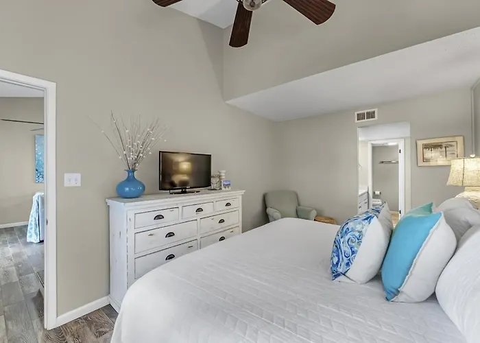 Spacious 2-story Family Retreat Sugar 363 Apartment Gulf Shores