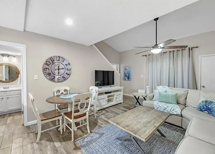Spacious 2-story Family Retreat Sugar 363 Apartment *